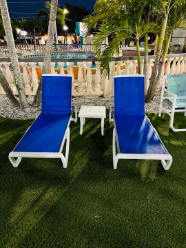 Welcome To Tropical Inn & Suites - Courtyard
