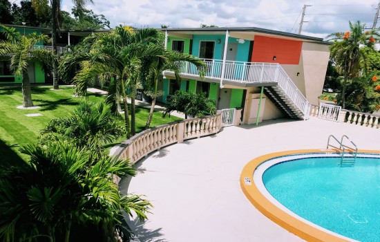 Welcome To Tropical Inn & Suites - Welcome To Tropical Inn & Suites